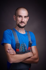 Монтажник — Ульченко Александр Владимирович